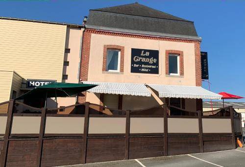 Cosse-le-Vivien Hotel | 14 m² Hotel ∙ 3 guests