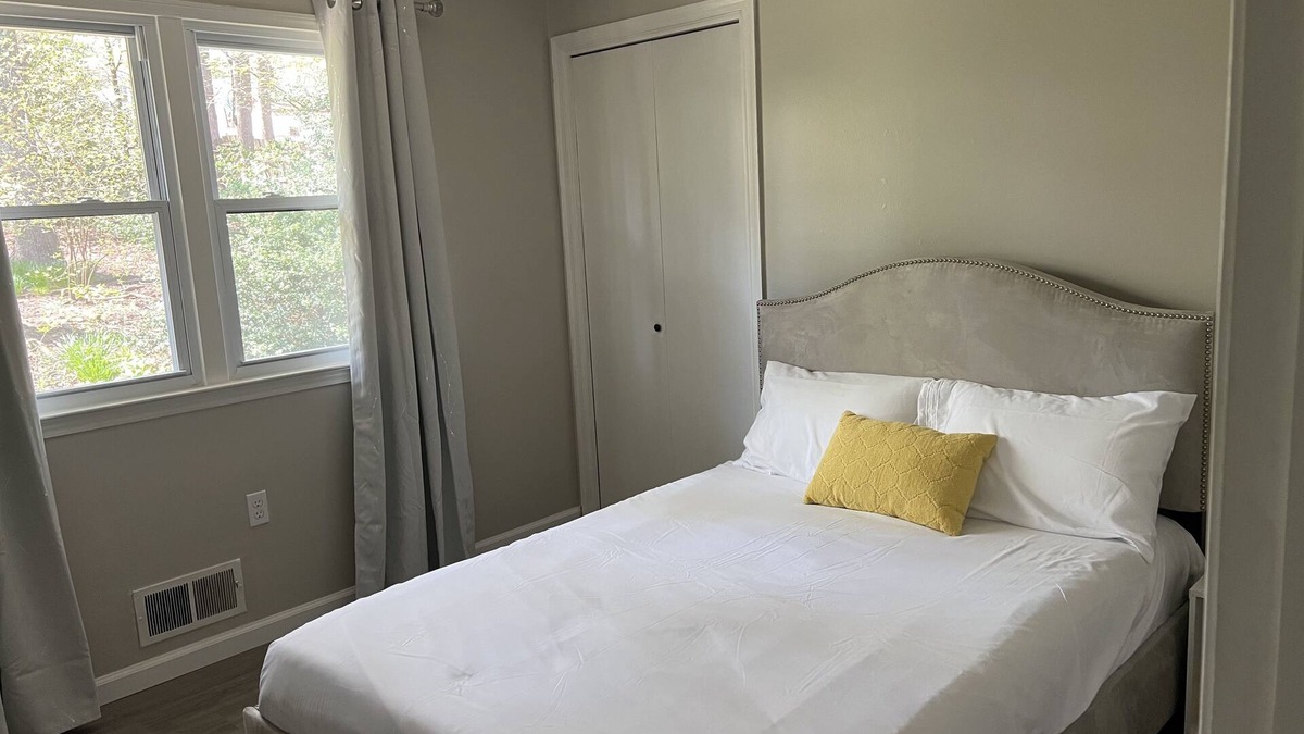 Lanham House | 14 minutes to University of Maryland, Close to Washington DC/Tyson's Corner