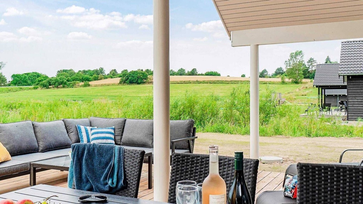 Vejby House | 14 person holiday home in Vejby
