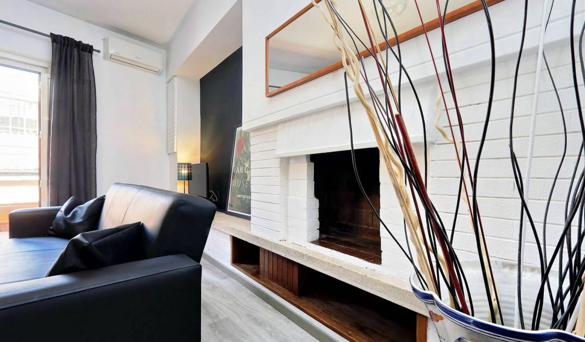 Rione III Colonna Apartment | 140 m² Apartment ∙ 2 bedrooms ∙ 6 guests