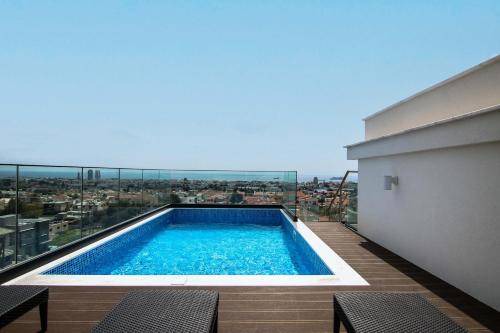 Agios Athanasios Apartment | 140 m² Apartment ∙ 4 bedrooms ∙ 6 guests