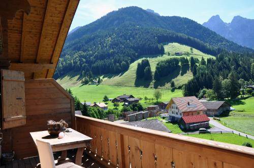 Chateau-d'Oex Apartment | 140 m² Apartment ∙ 3 bedrooms ∙ 6 guests