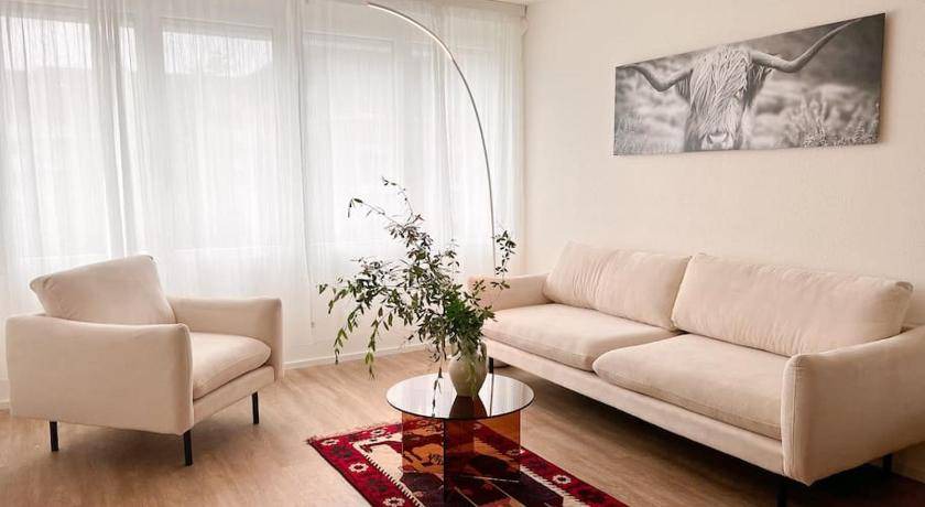 Oerlikon Apartment | 140 m² Apartment ∙ 4 bedrooms ∙ 10 guests