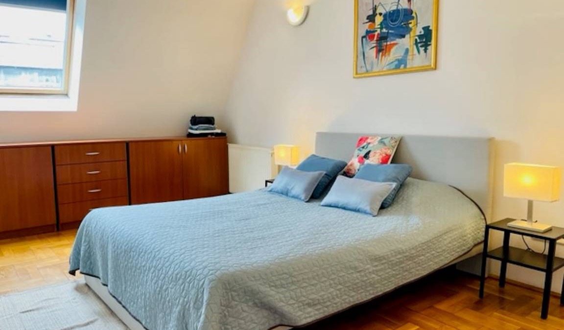 Terezvaros Apartment | 140 m² Apartment ∙ 4 bedrooms ∙ 6 guests