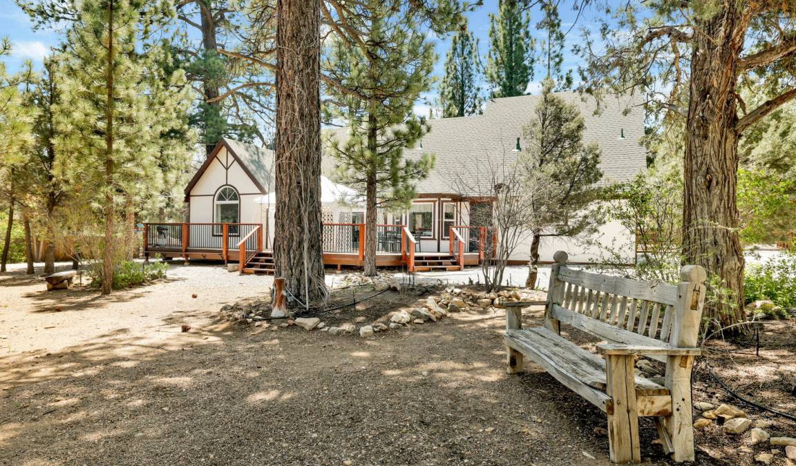 Woodlands Cabin | 140 m² Cabin ∙ 3 bedrooms ∙ 6 guests