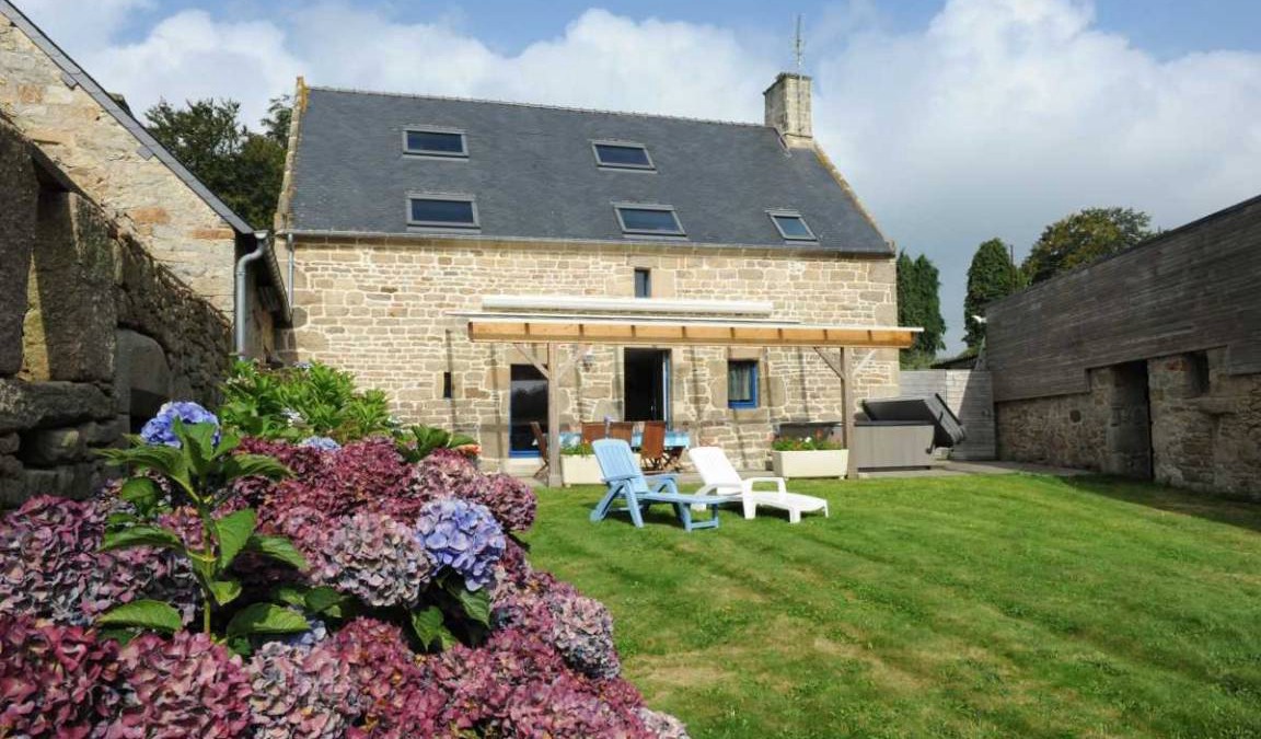 Langoelan House | 140 m² Gîte ∙ 5 bedrooms ∙ 10 guests