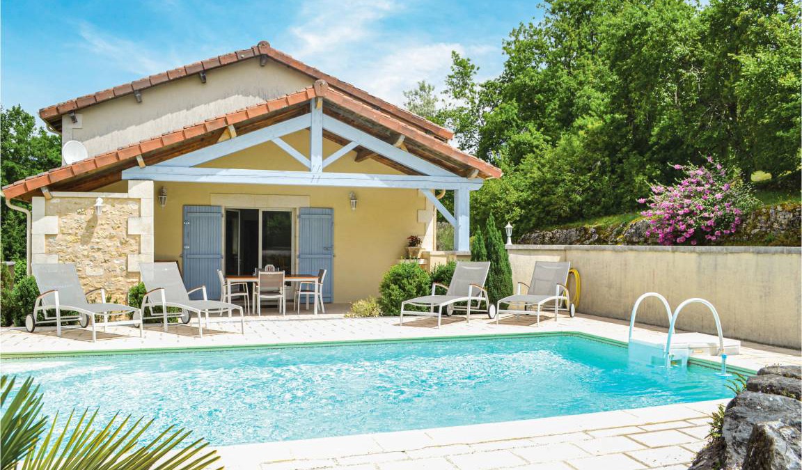 Brantome-en-Perigord House | 140 m² House ∙ 2 bedrooms ∙ 4 guests