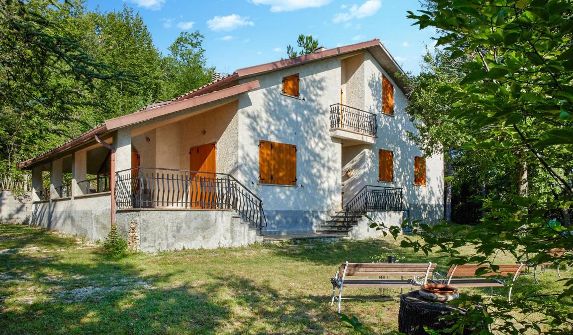 Civitella del Tronto House | 140 m² House ∙ 4 bedrooms ∙ 10 guests