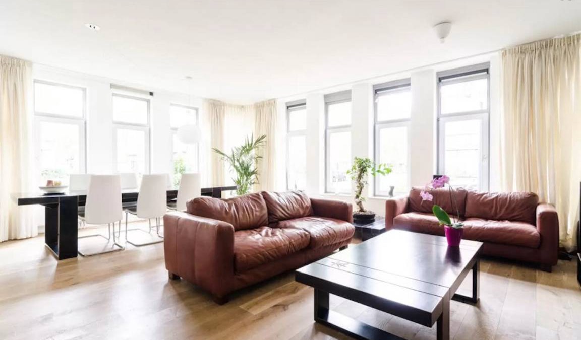 Stadionbuurt Resort | 140 m² Private room ∙ 1 bedroom ∙ 1 guest