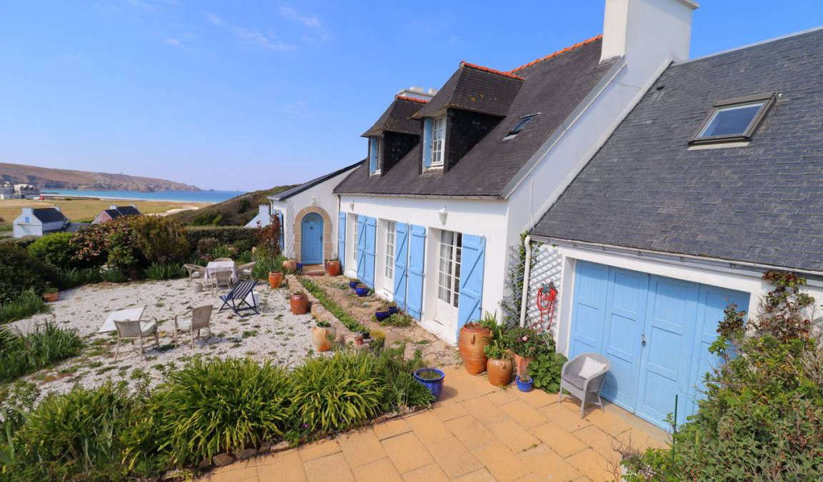 Cleden-Cap-Sizun Villa | 140 m² Villa ∙ 4 bedrooms ∙ 8 guests