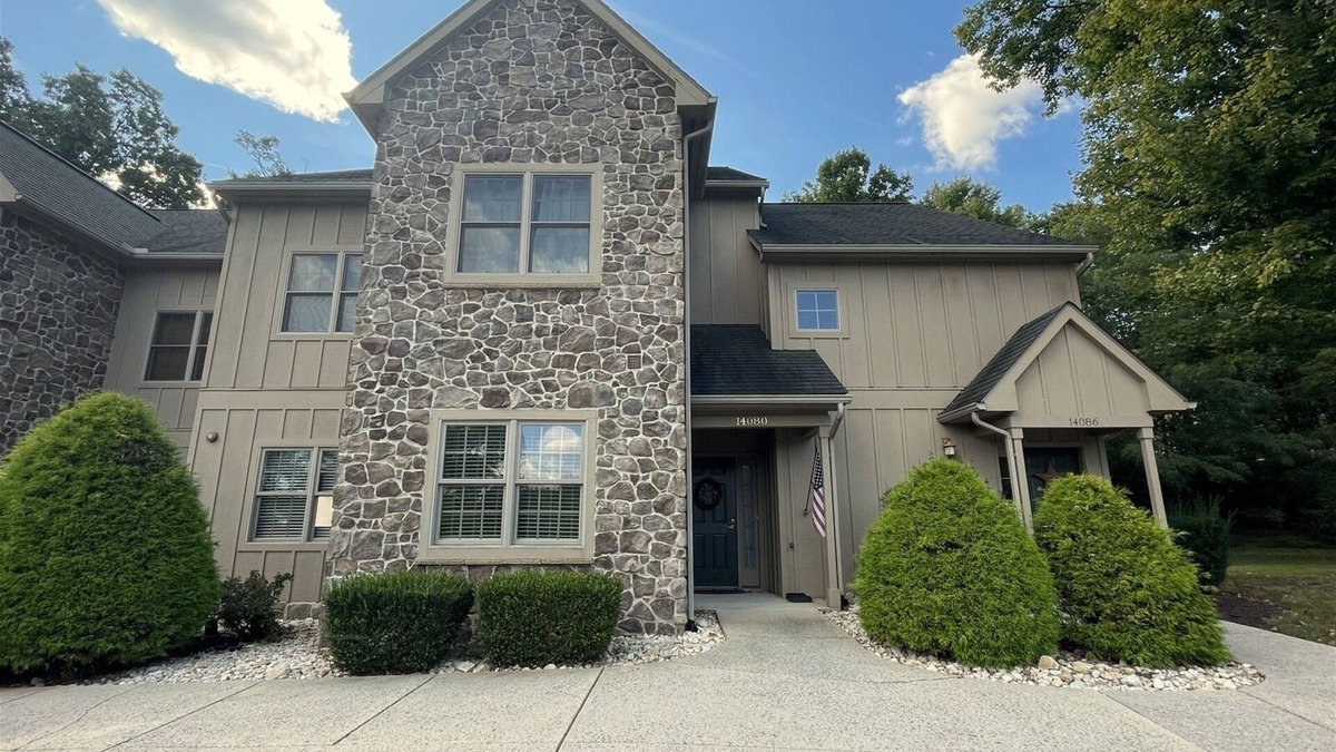 Mercersburg House | 14080 Mountain View | First Floor Condo!
