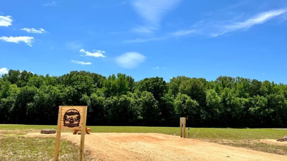 Flatwoods RV Rental | 142B TRAVELIN' MAN SITE 20