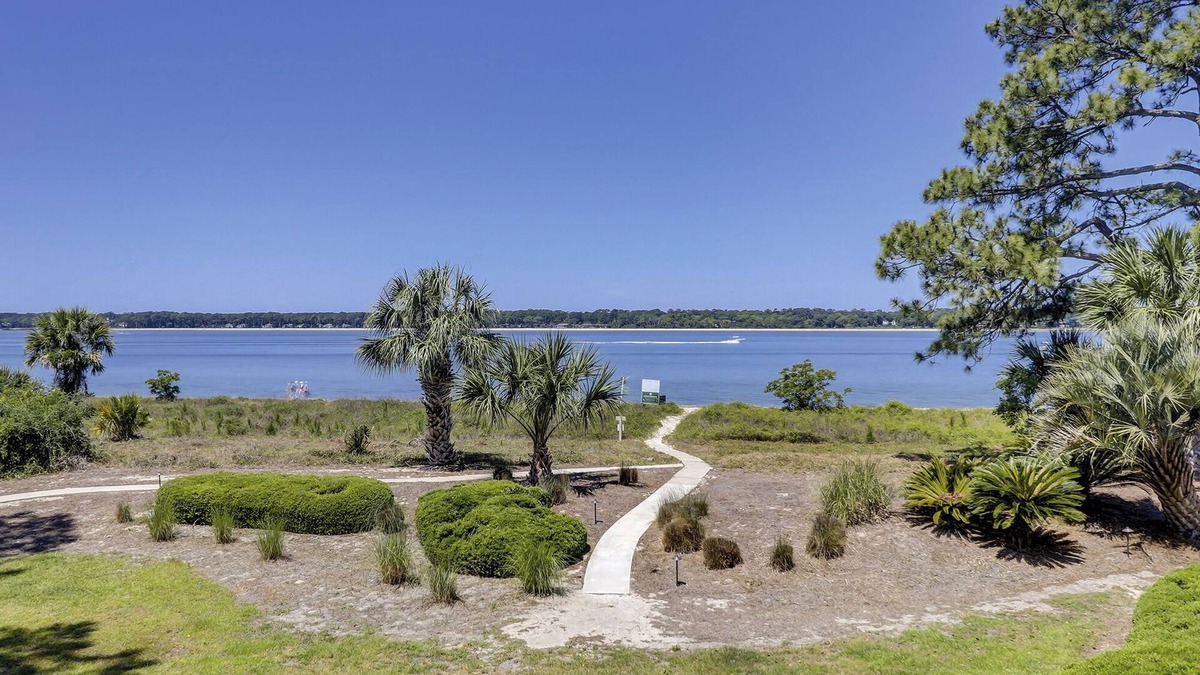 South Beach Condo | 1457 Sound Villas-Calibogue Sound/Beachfront Views!