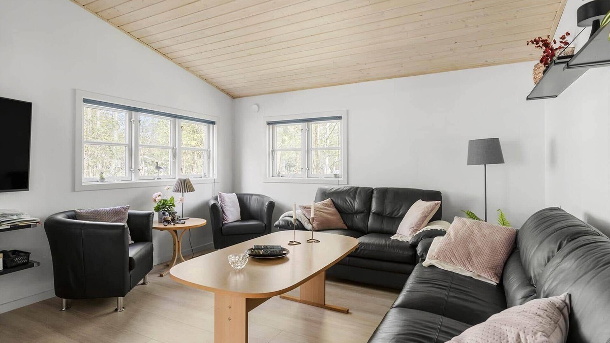 Oster Somarken House | 1468 Aakirkeby - Boesparken 15
