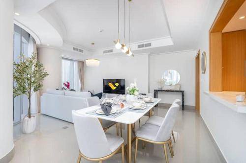 Downtown Dubai Apartment | 149 m² Apartment ∙ 2 bedrooms ∙ 5 guests