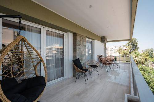Piraeus Apartment | 149 m² Apartment ∙ 4 bedrooms ∙ 10 guests