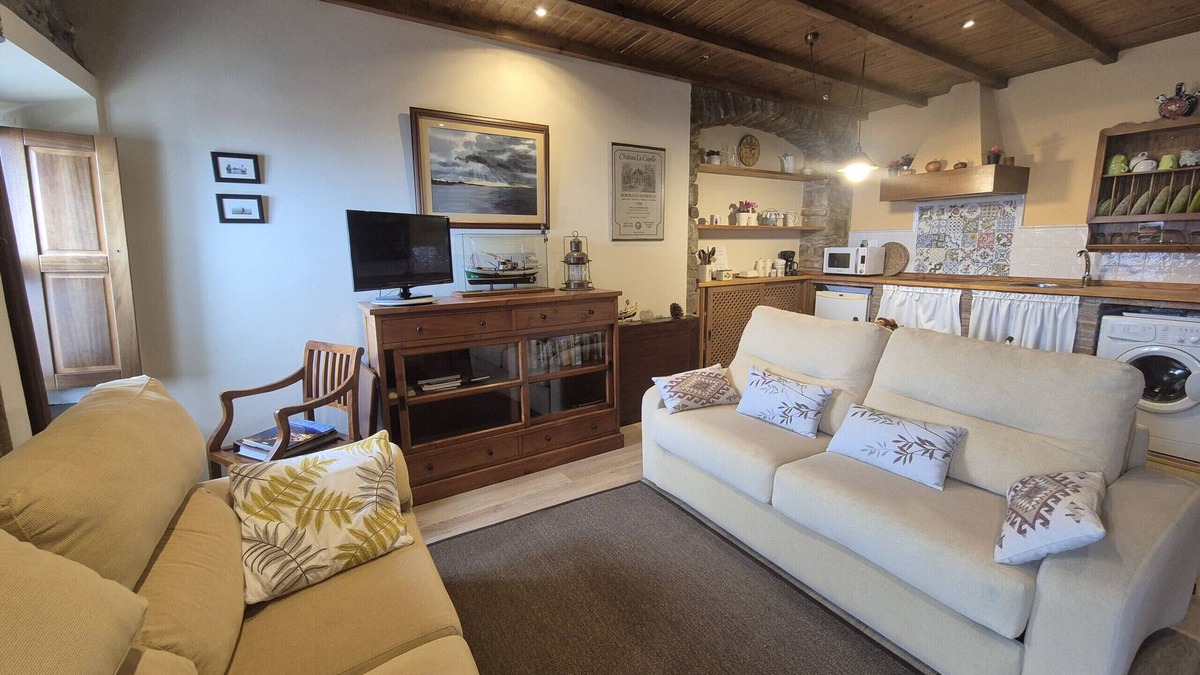 Lastres Apartment | 14A10 CAU LA MAR Apto en pleno casco historico