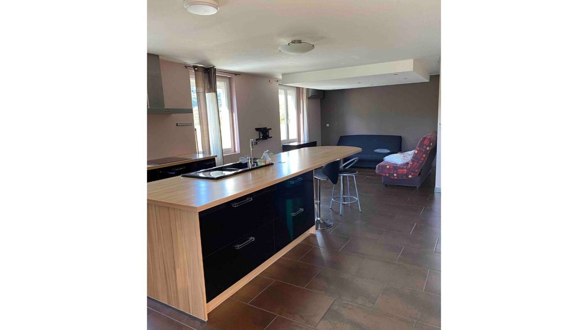 La Buissiere Apartment | 15-bed apartment Grésivaudan valley