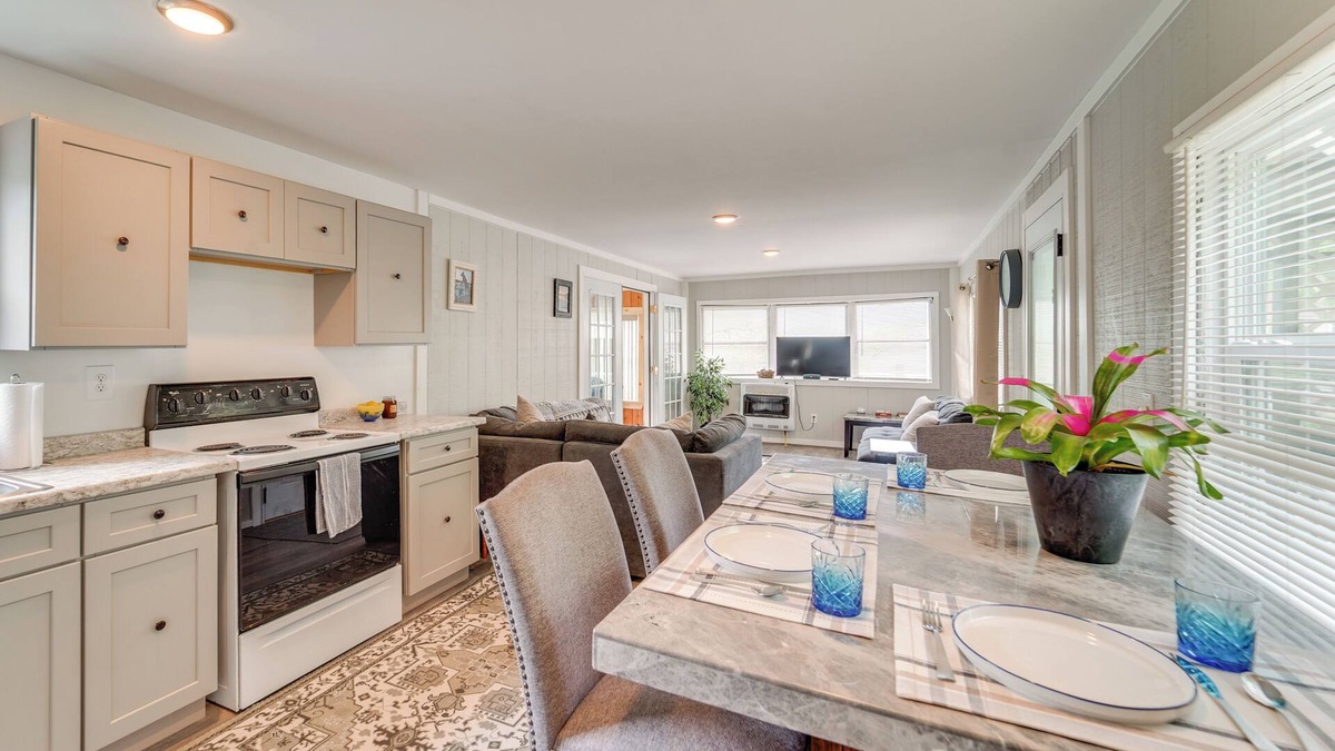 Riddlesburg House | 15 Mi to Raystown Lake: Riddlesburg Getaway!