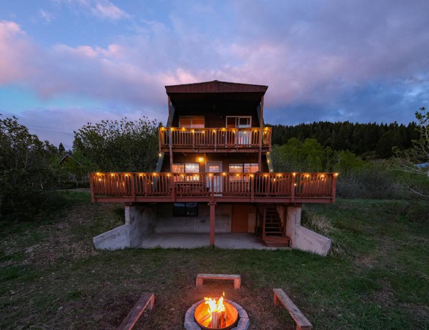 Island Park House | 15 min to West Yellowstone/Amazing Views