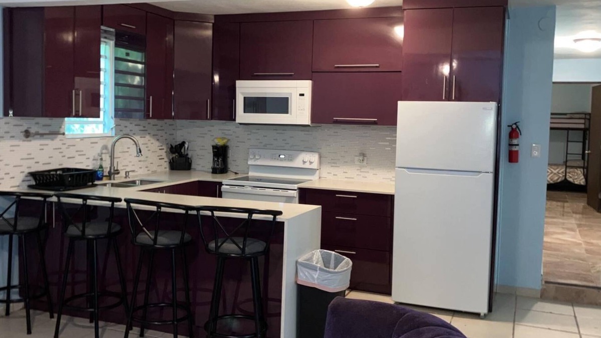Palmas House | 15 or More Stays-Charming 2 BR-5 Beds -Sleep 10 UNIT 1