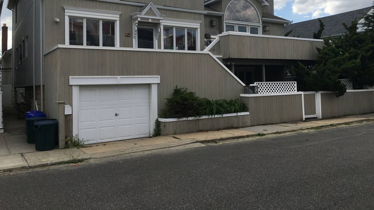 East Atlantic Beach Apartment | 150' from the Beach on Long Island w/Parking