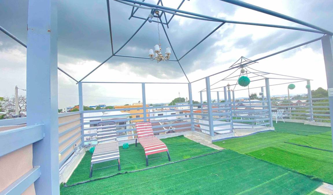 Gregorio Luperon Apartment | 150 m² Apartment ∙ 3 bedrooms ∙ 8 guests