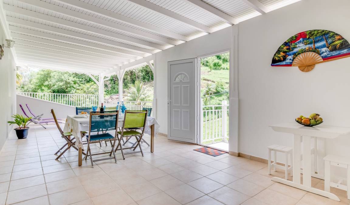 Le Morne-Vert Apartment | 150 m² Apartment ∙ 2 bedrooms ∙ 4 guests