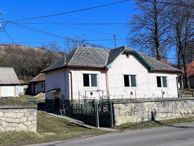 Bukkszentmarton House | 150 m² House ∙ 3 bedrooms ∙ 6 guests