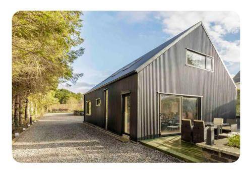 Westport House | 150 m² House ∙ 3 bedrooms ∙ 8 guests