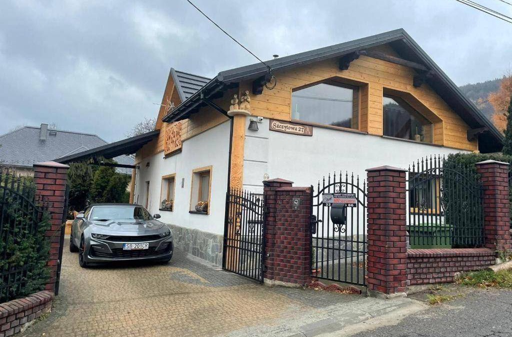 Meszna House | 150 m² House ∙ 5 bedrooms ∙ 10 guests
