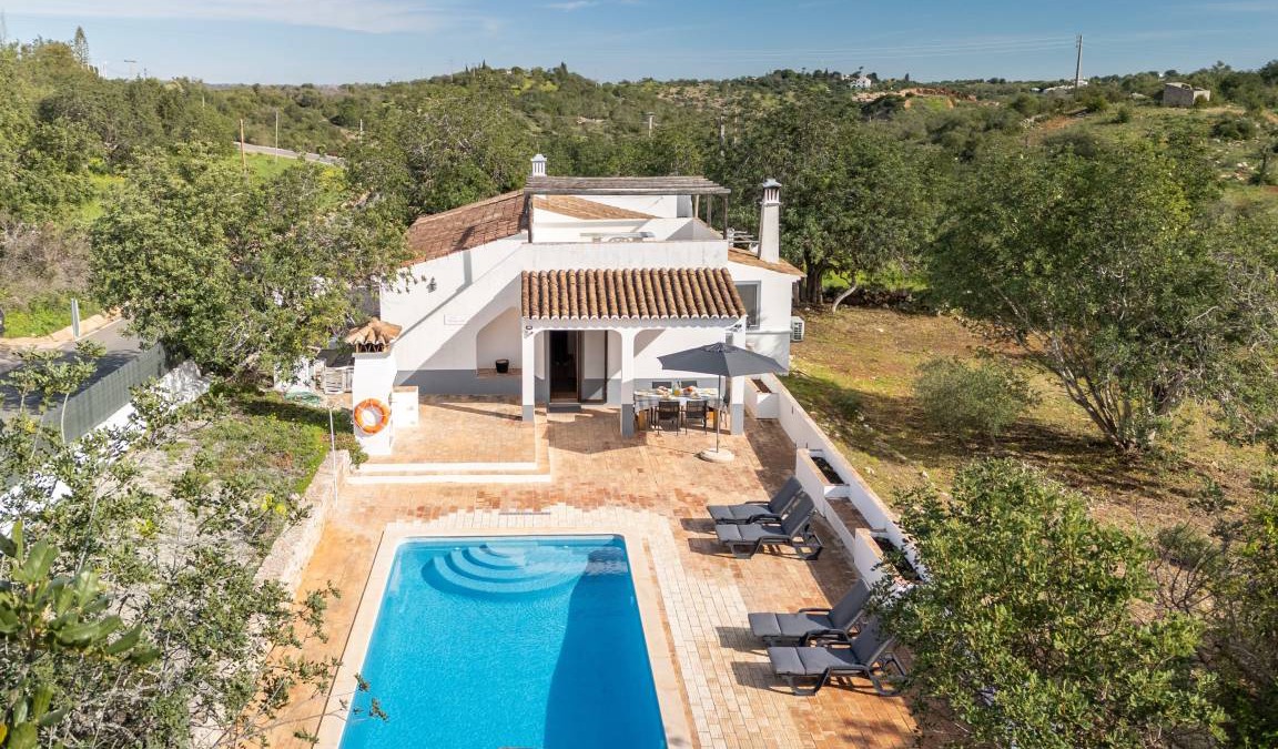 Malhao House | 150 m² House ∙ 3 bedrooms ∙ 6 guests