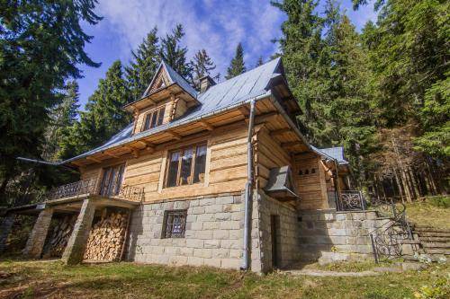 Koscielisko Cabin | 150 m² Lodge ∙ 4 bedrooms ∙ 11 guests