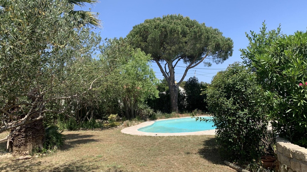 Bessan Villa | 150 m2 VILLA with 1000 m2 garden and swimming pool