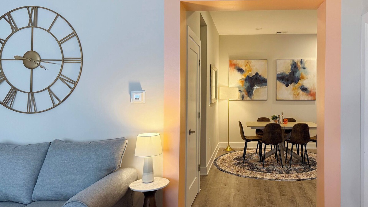 Conshohocken Apartment | 1500 ft² Space/2 Bedroom 1.5 Bathrooms Apt/5 Beds/SLEEPS 10
