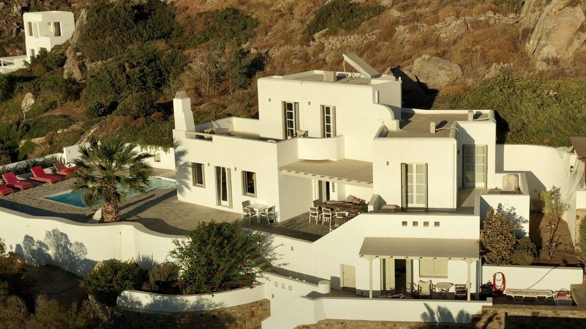 Maragas Villa | 150m2, amazing sea view, swimming pool, 3mn from beaches, 2km Kite-surfing spot