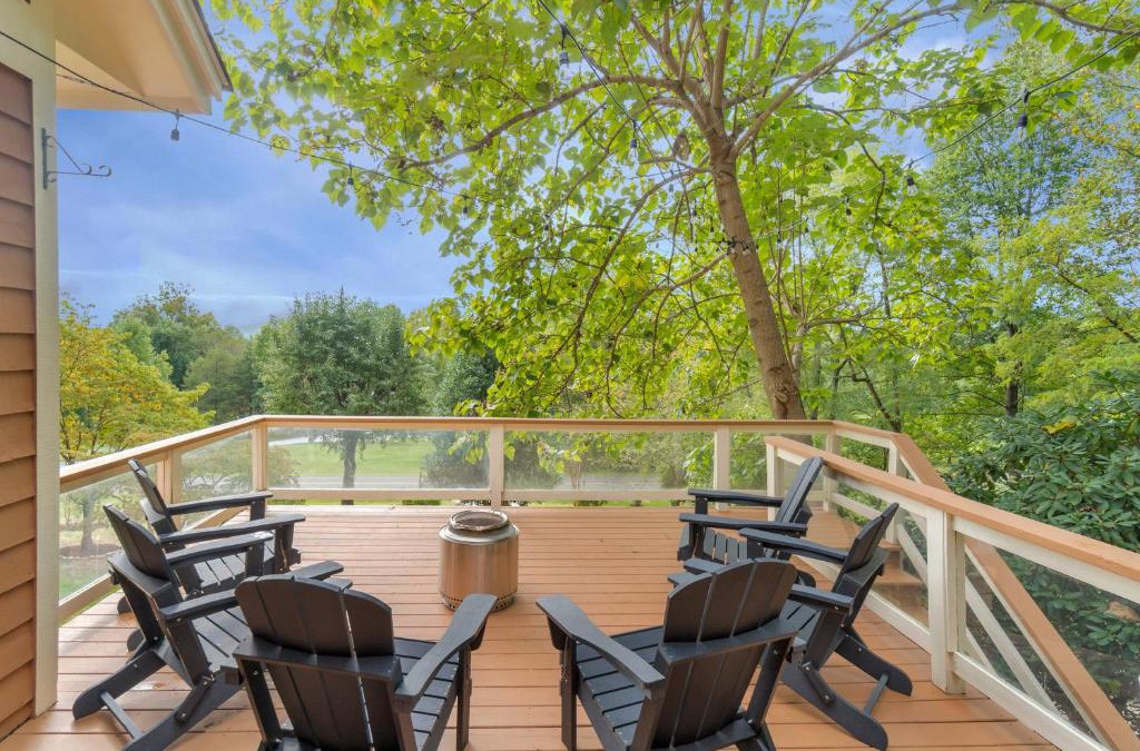 Nellysford House | 151Escape - 5-Star Group Fun! Game Room/Bar/Deck/4kTVs