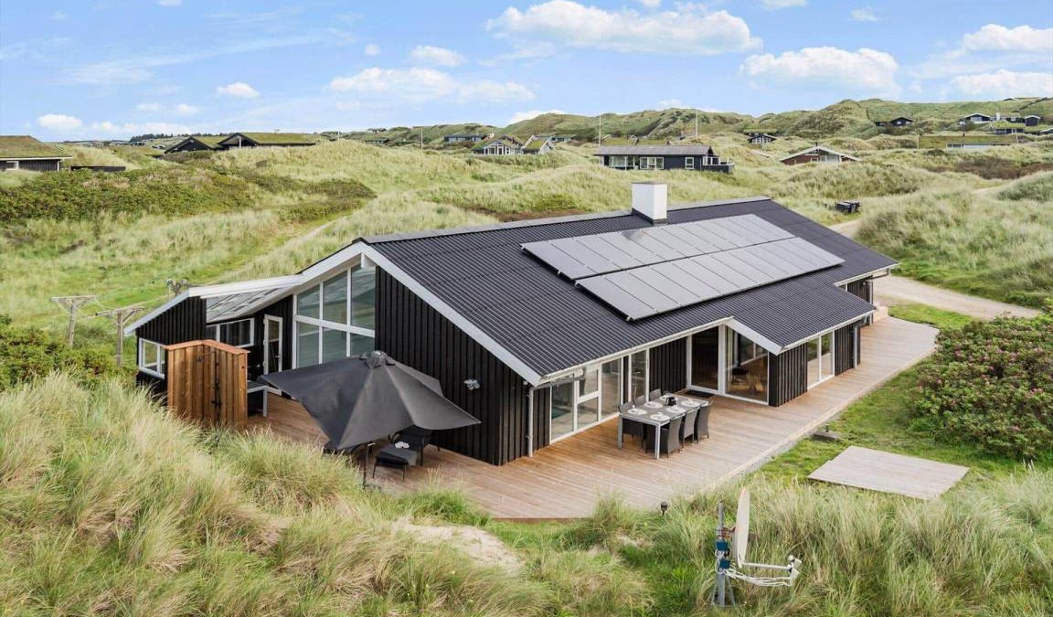 Blokhus House | 152 m² House ∙ 4 bedrooms ∙ 8 guests