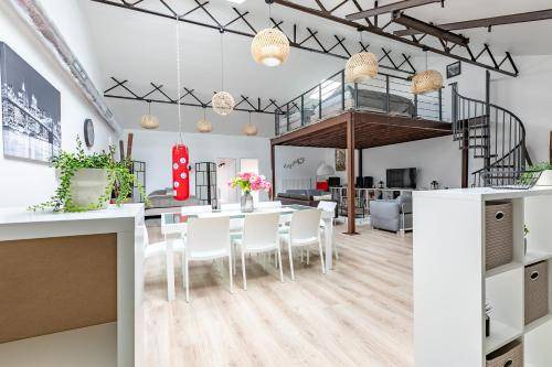 Senlis Apartment | 155 m² Apartment ∙ 3 bedrooms ∙ 10 guests