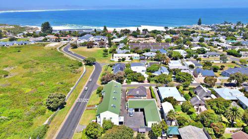 Eastcliff Apartment | 155 m² Apartment ∙ 3 bedrooms ∙ 6 guests
