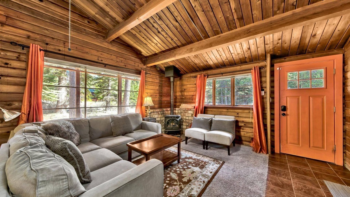 Tahoe Paradise Cabin | 1577A Pet and Kid Friendly, large fenced yard, come play in the mountains.