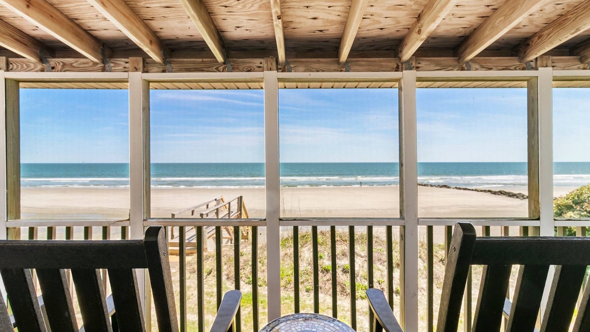 Folly Beach House | 1589 E Ashley - Wayward Whims - Oceanfront Classic Cottage