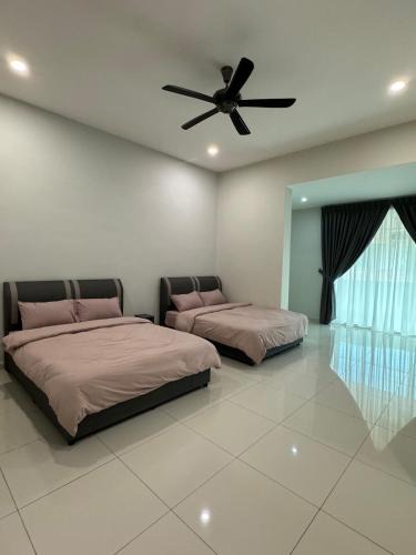 Butterworth House | 16 pax HB Homestay Raja Uda Ong Yi How Butterworth - Budget Homestay - KTV NETFLIX MAHJONG