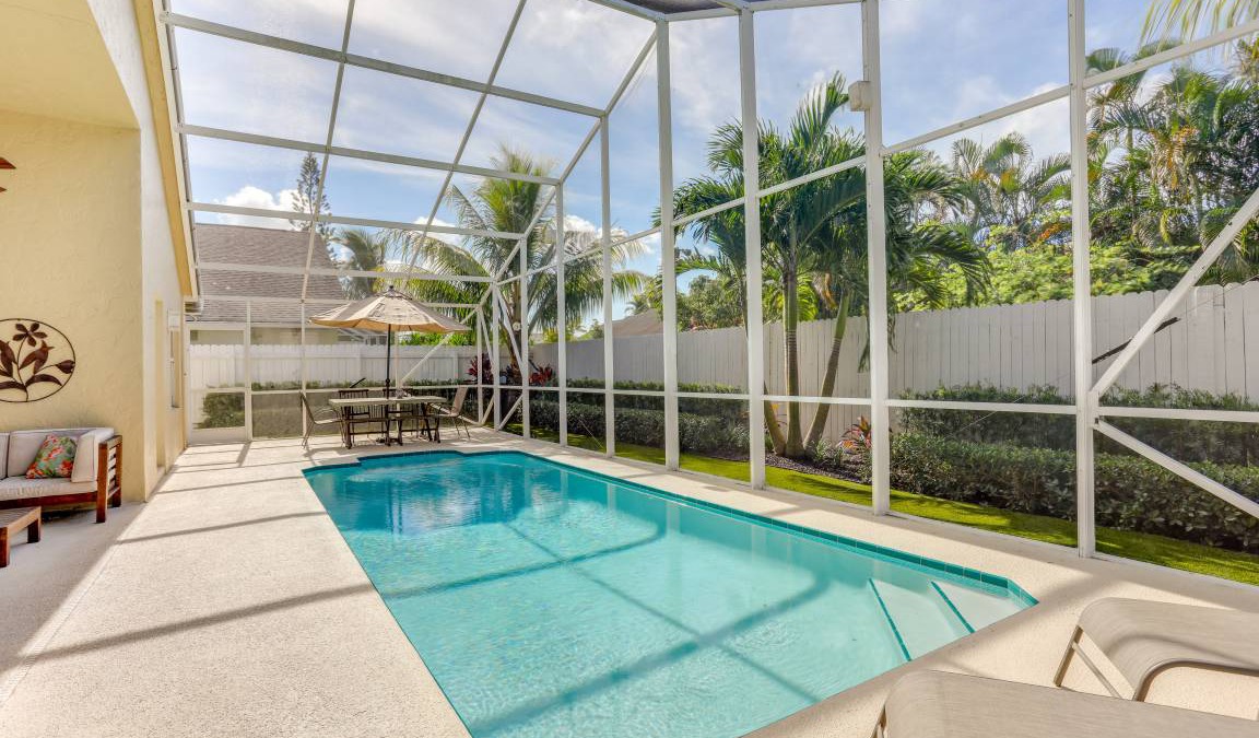 North Palm Beach Heights House | 167 m² House ∙ 3 bedrooms ∙ 6 guests