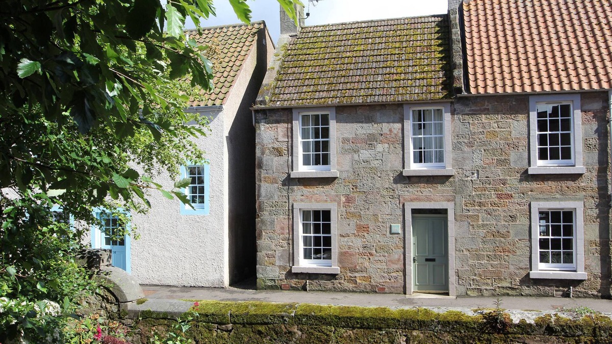 Crail Cottage | 16 WESTGATE SOUTH, family friendly, country holiday cottage in Crail