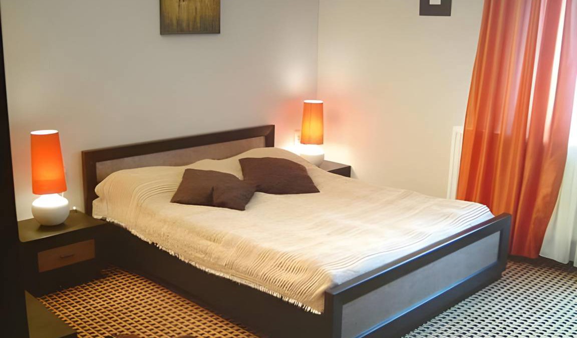 Dunakeszi Bed & Breakfast | 160 m² Bed and breakfast ∙ 4 bedrooms ∙ 13 guests