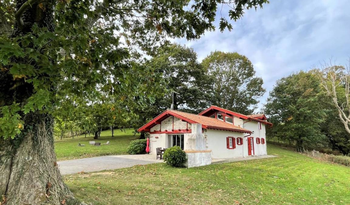 Iholdy House | 160 m² Gîte ∙ 3 bedrooms ∙ 6 guests