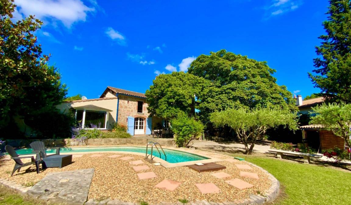 Lodeve House | 160 m² Gîte ∙ 3 bedrooms ∙ 7 guests