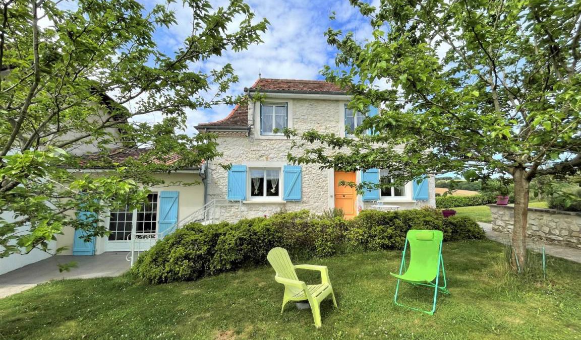 Loubieng House | 160 m² Gîte ∙ 4 bedrooms ∙ 8 guests
