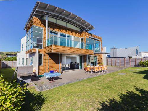 Omaha House | 160 m² House ∙ 5 bedrooms ∙ 6 guests